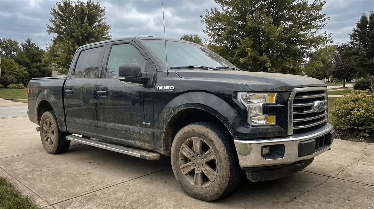 Exterior wash — before vs after (before)