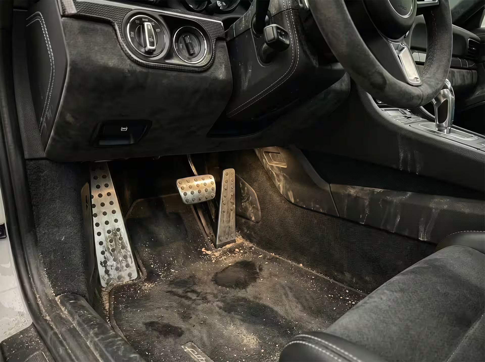 Pedals — before vs after detailing (before)
